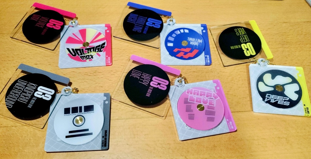 3面レコードアクキー