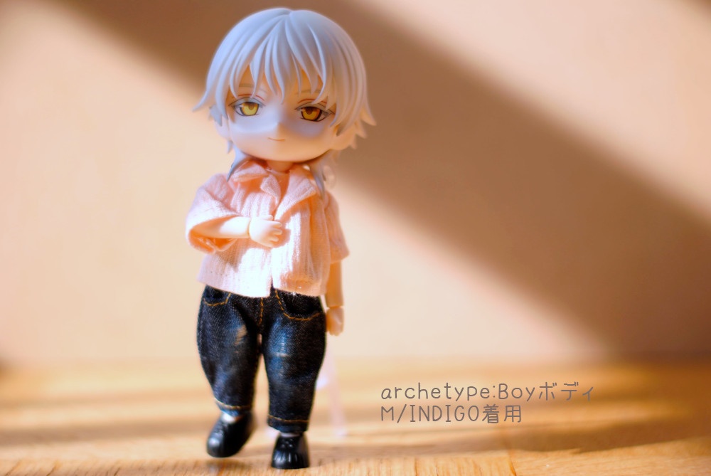 ストレートデニム