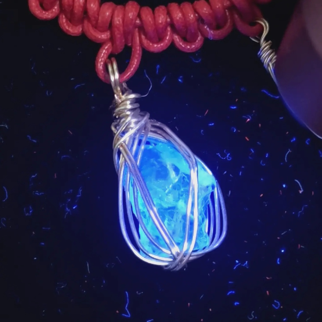 賢人の腕飾り(赤)