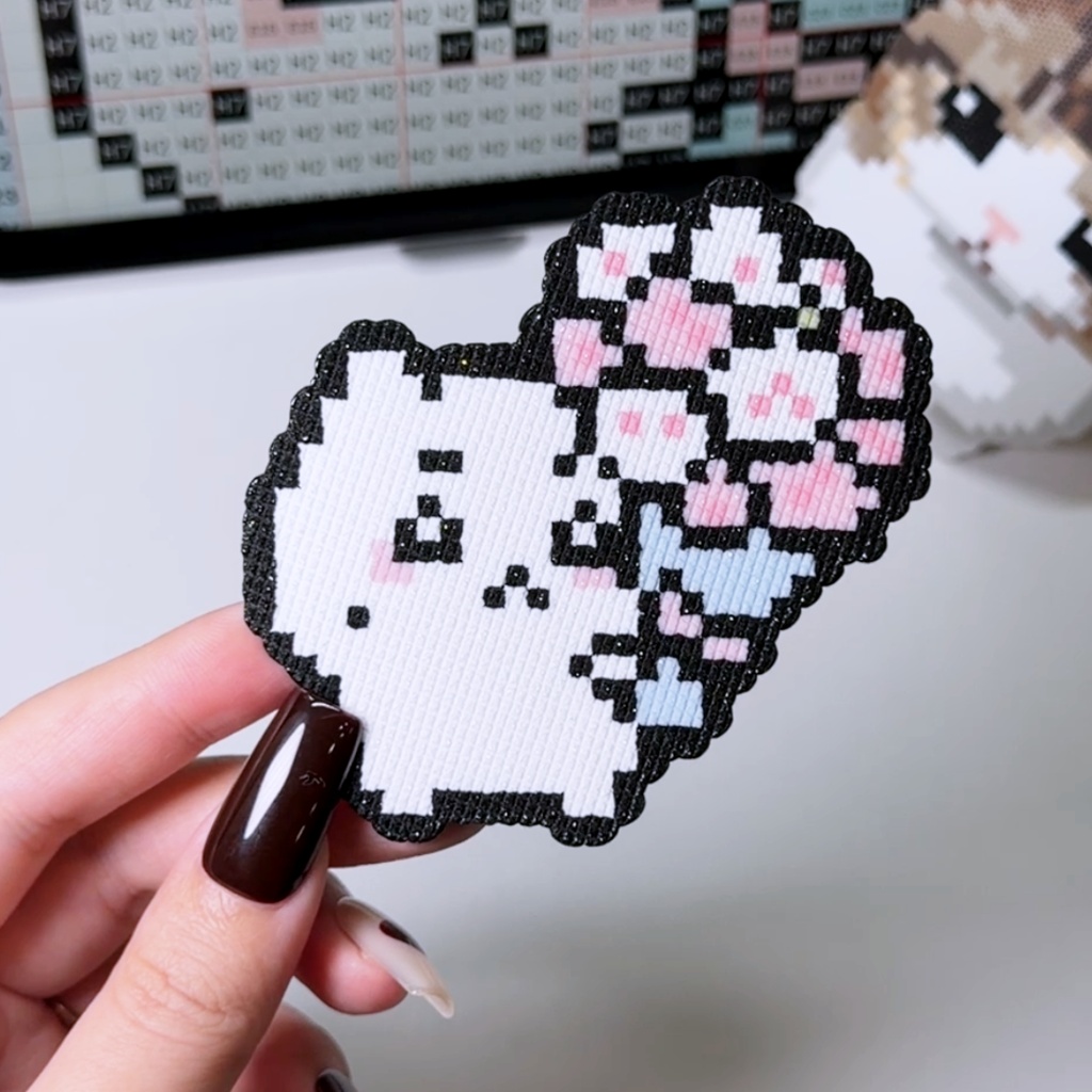【アイロンビーズ図案】春満開🌸花束を抱えた白いこねこ（32×32プレート対応/色号付き）ドット絵・クロスステッチにも♪ JPG/PNG
