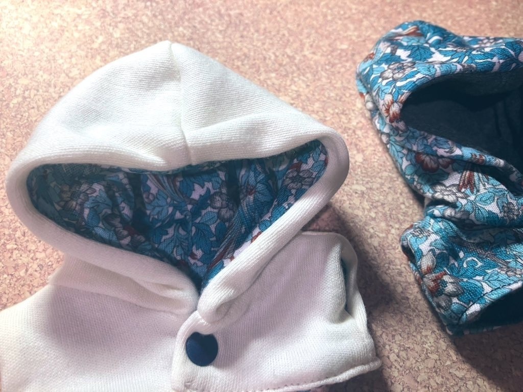 リバーシブルパーカー 16㎝ぬい