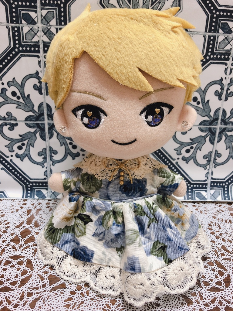 ぬい服 花柄レースワンピース(青)