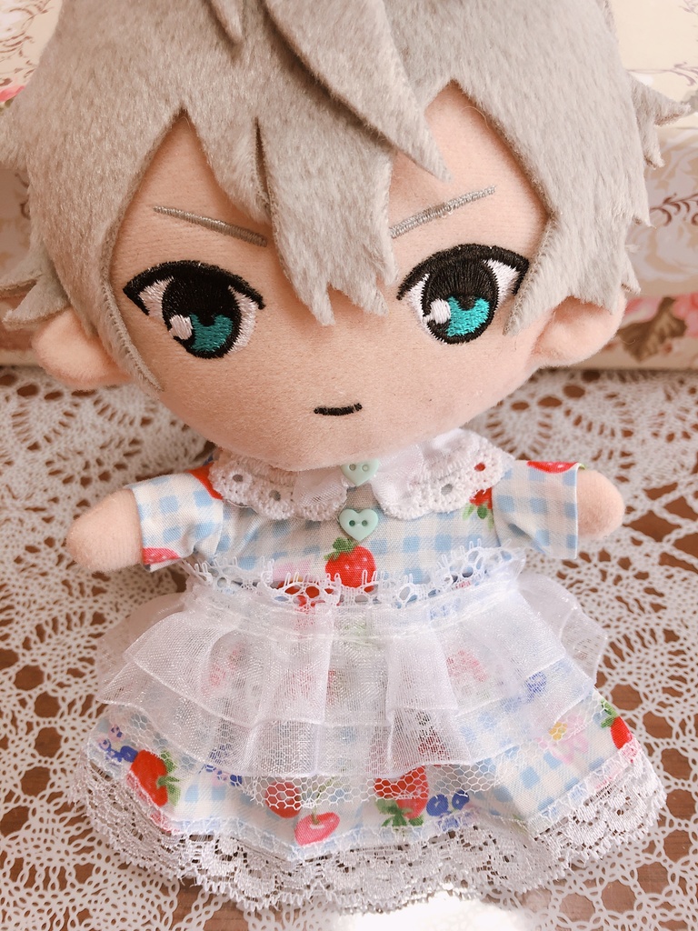 ぬい服 ふりふりワンピ水色