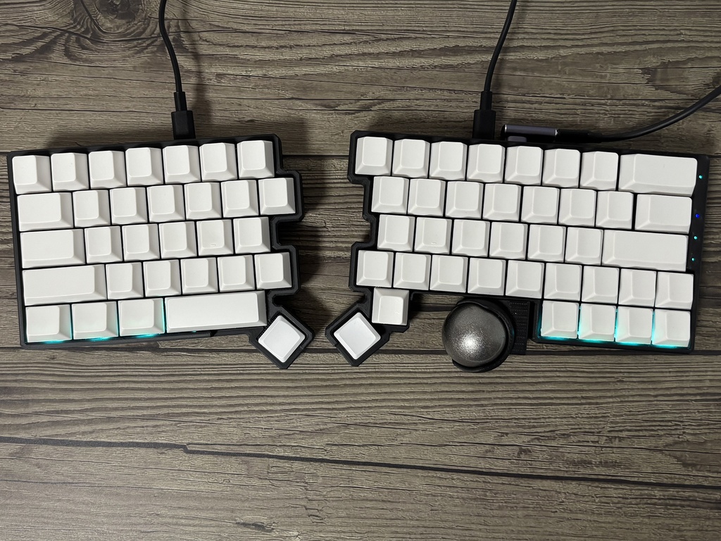 DYA トラックボール付き分割キーボードキット