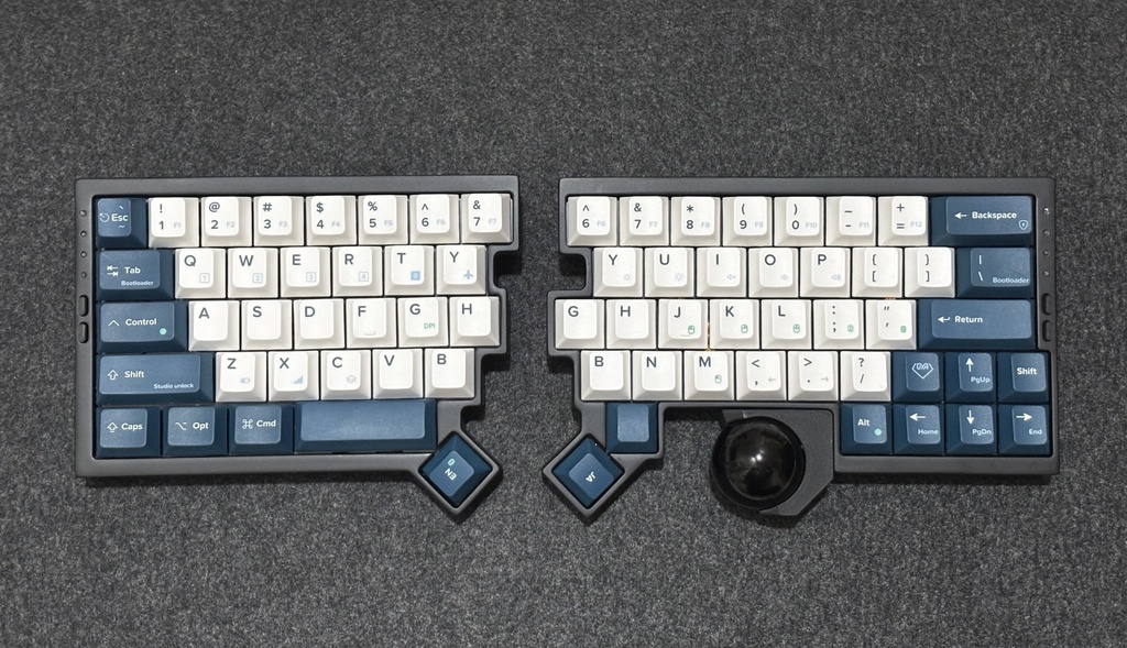 DYA2 トラックボール・タッチセンサー付き無線分割キーボードキット