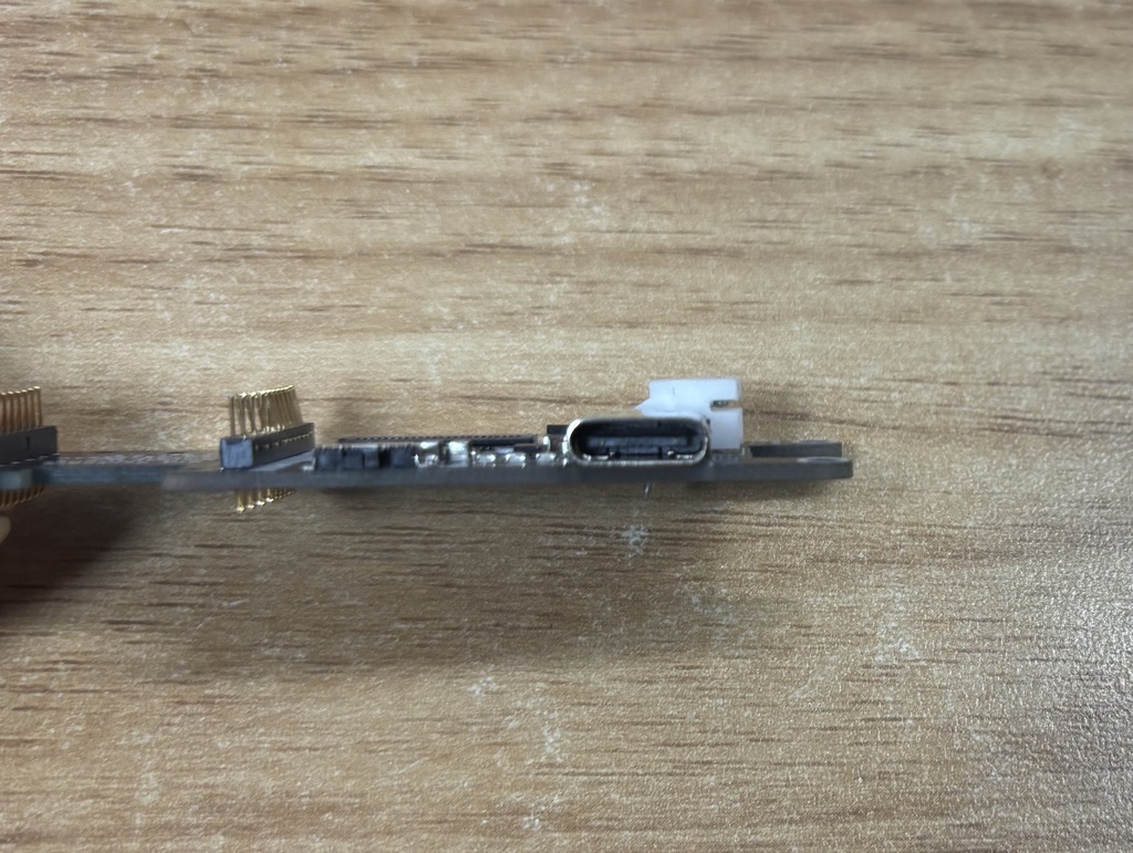 昇圧回路のついた XAIO nRF52840 Plus ブレークアウトボード