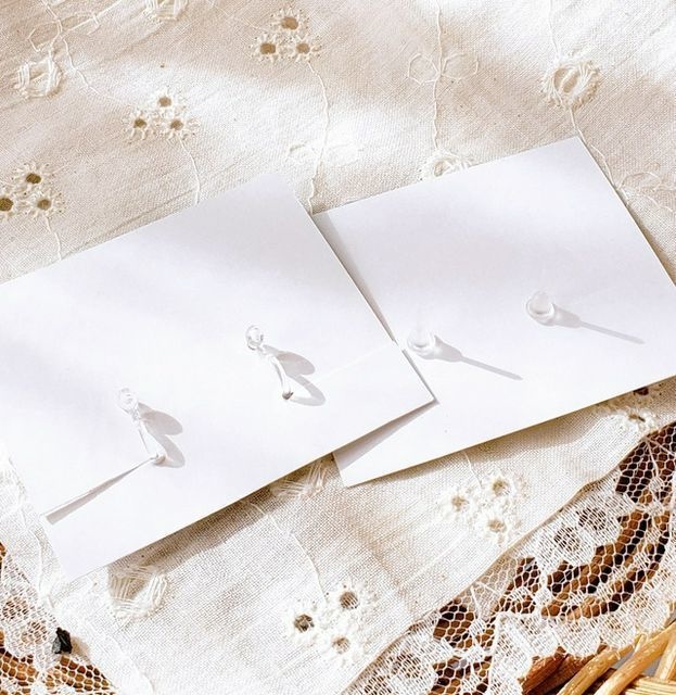 ちんななことにしあなごろうの耳飾り