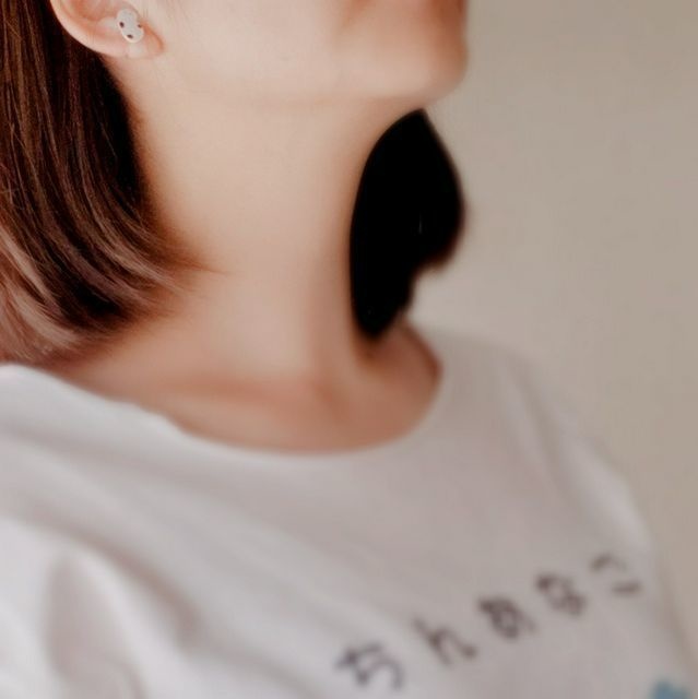 ちんななことにしあなごろうの耳飾り