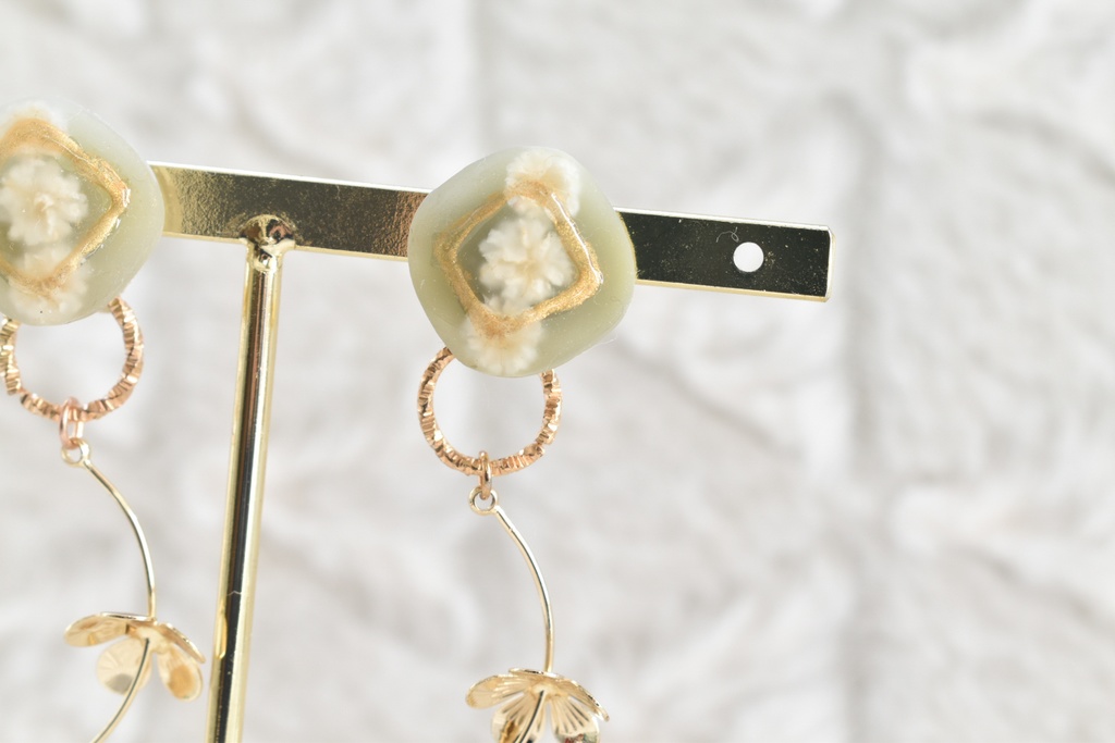 刀剣乱舞【鶯丸】イメージアクセサリー(ピアス/イヤリング)