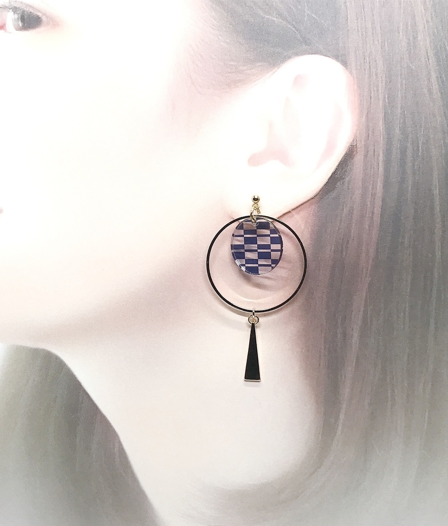 (片耳用)市松模様フープイヤリング*ピアス*