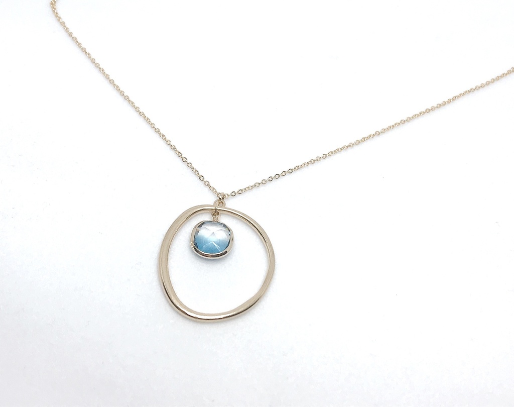 満月としずく ネックレス