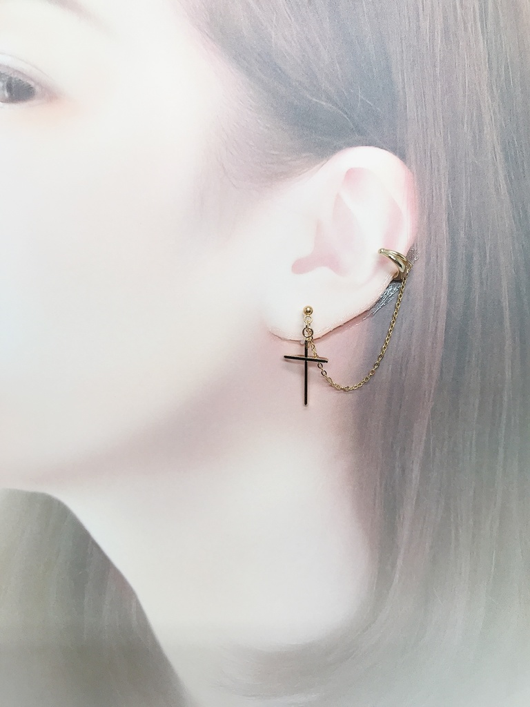 十字架イヤーカフ*ピアス*