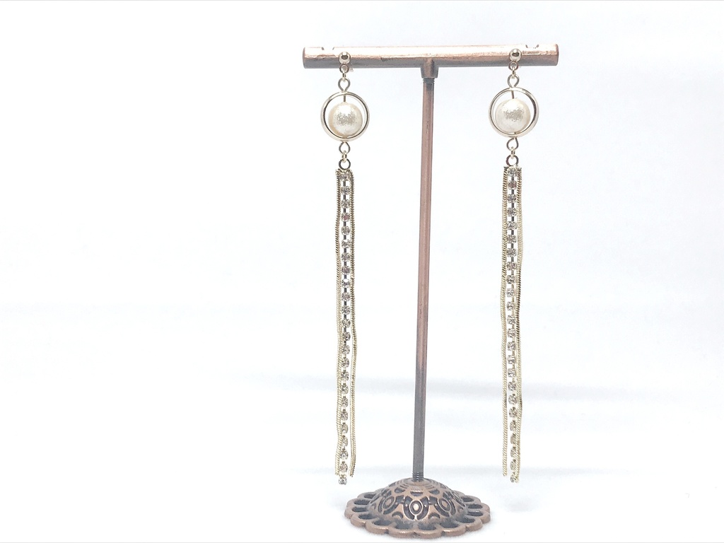 一粒パールロングイヤリング*ピアス*