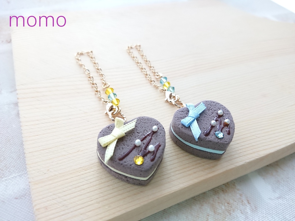 チョコレートケーキチャーム