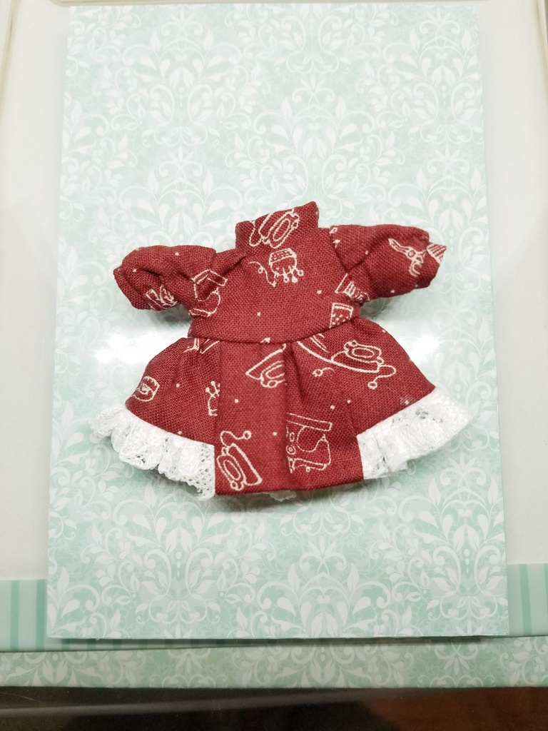 ふわふわワンピース赤