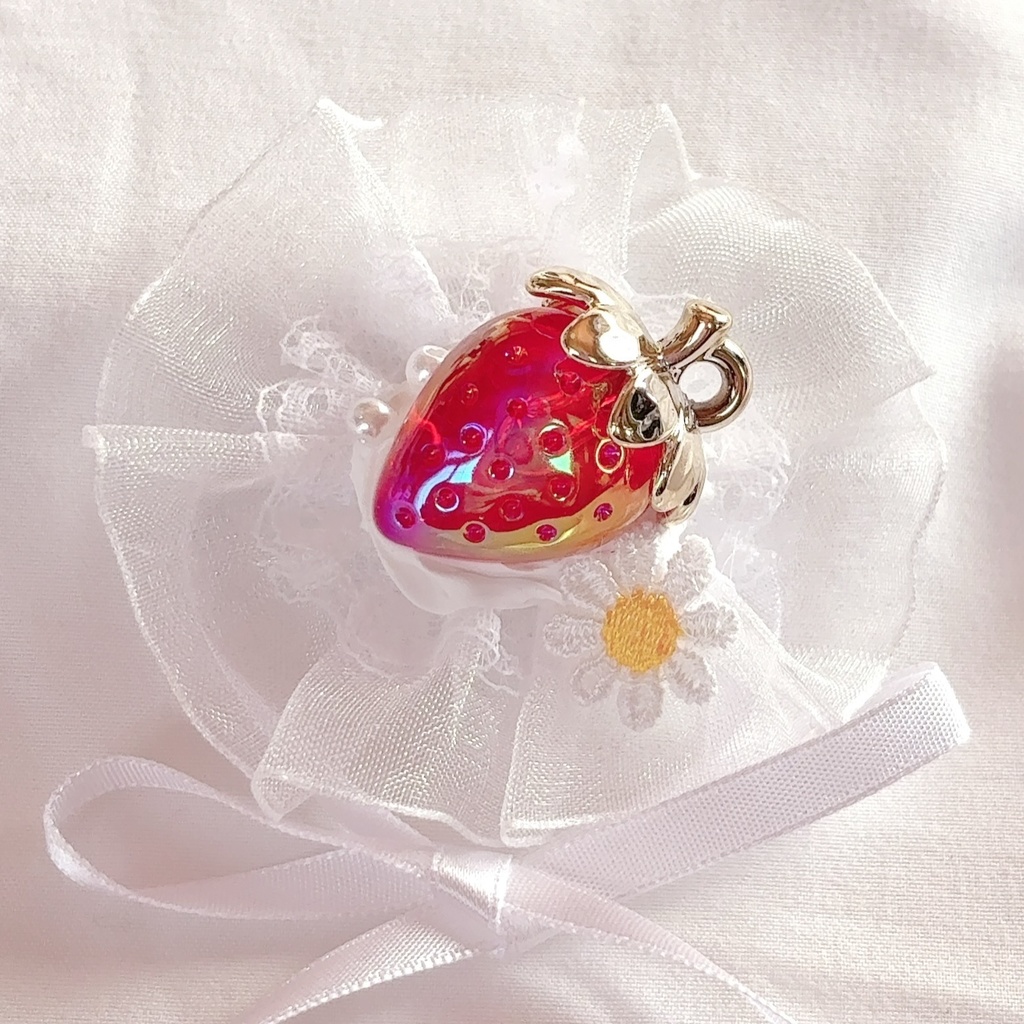 🍓✨いちごとホイップクリームのヘッドドレス𓂃𓈒𓏸🍰