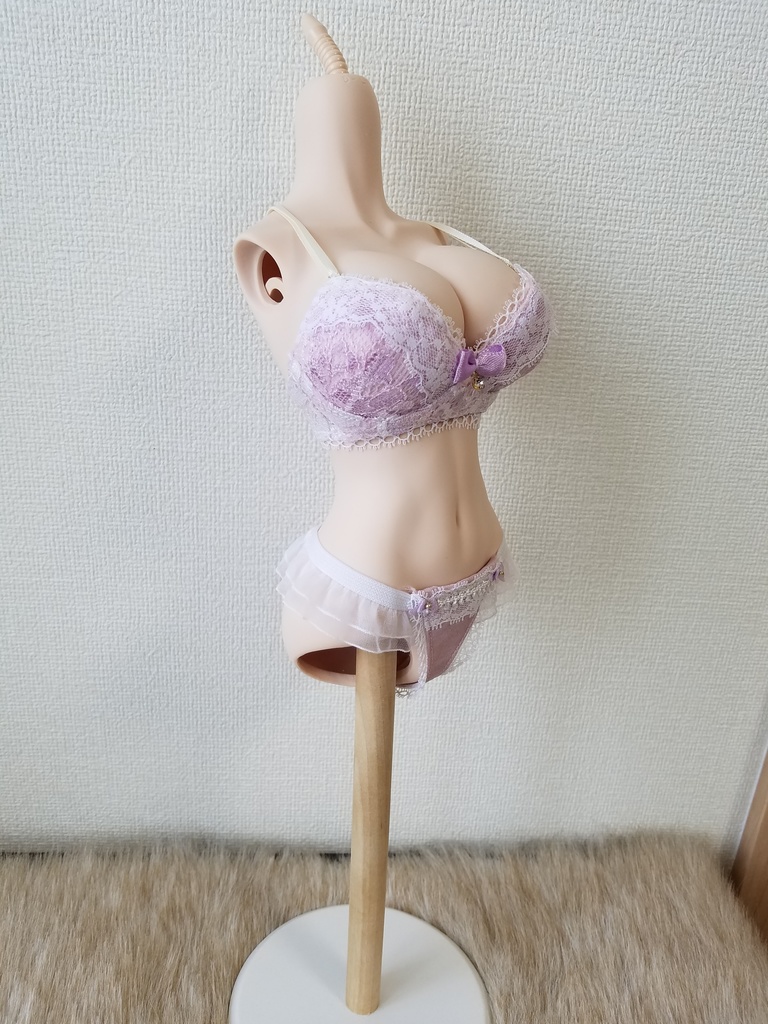 DD寄せ胸Lsize推奨 NO.3（ピーチパイも可能とのこと）