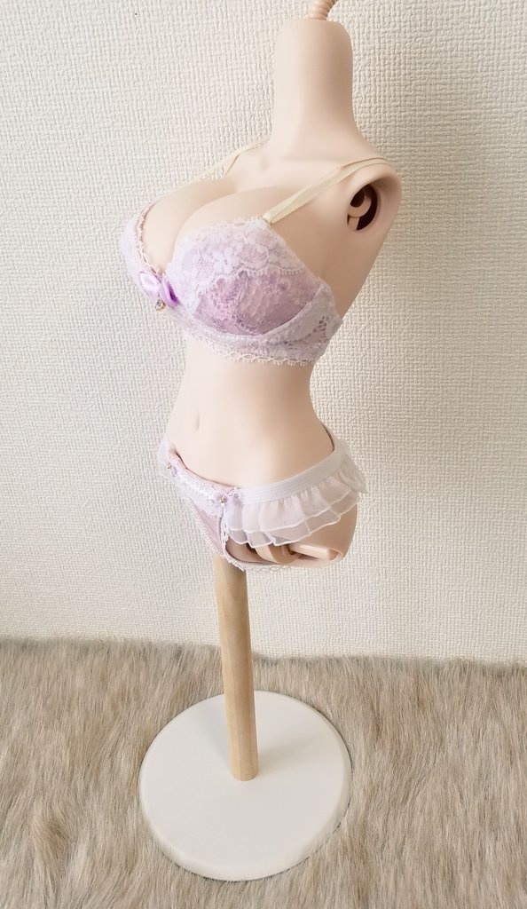 DD寄せ胸Lsize推奨 NO.3（ピーチパイも可能とのこと）