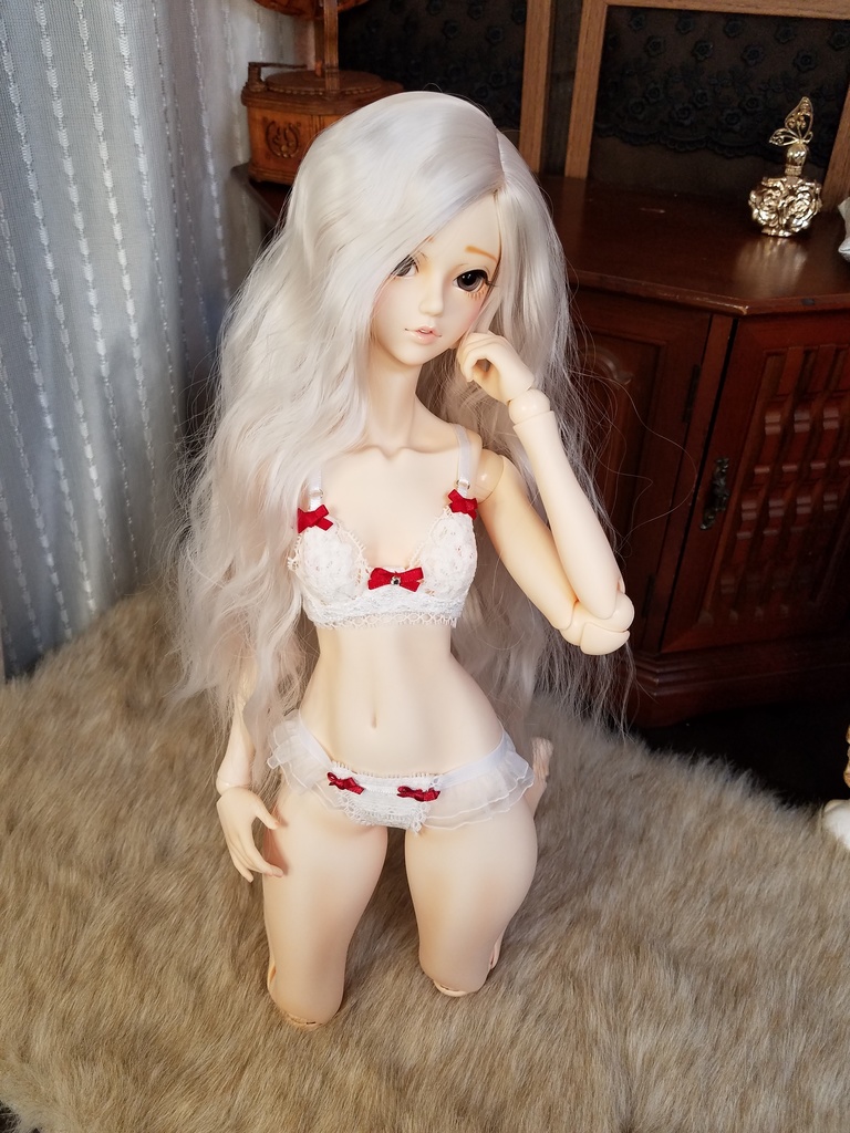 Angelphilia カップ大きめ　Ｈタイプ胸ランジェリーセット