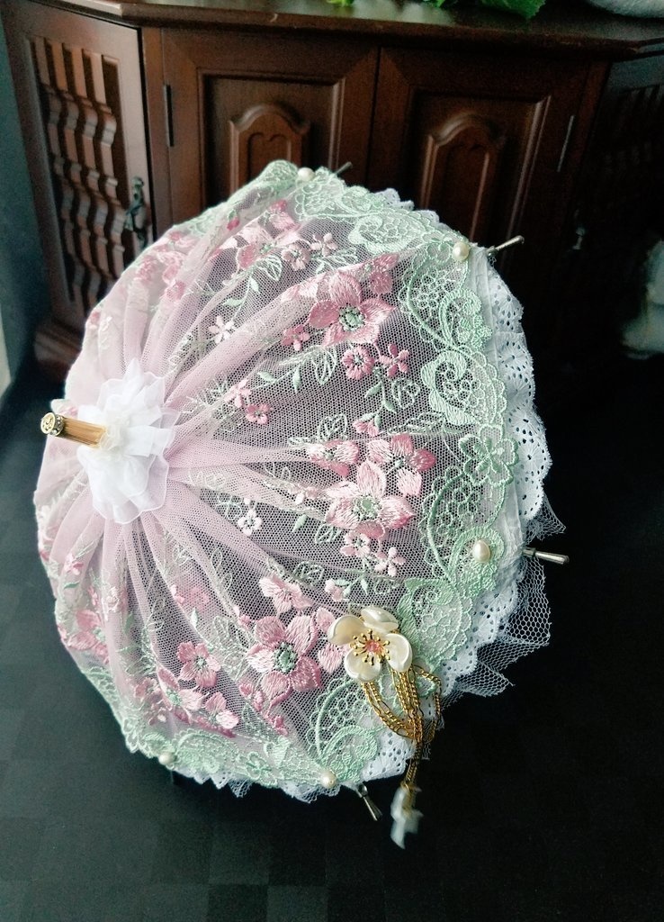 豪華な刺繍レース　淡水パール使用　
