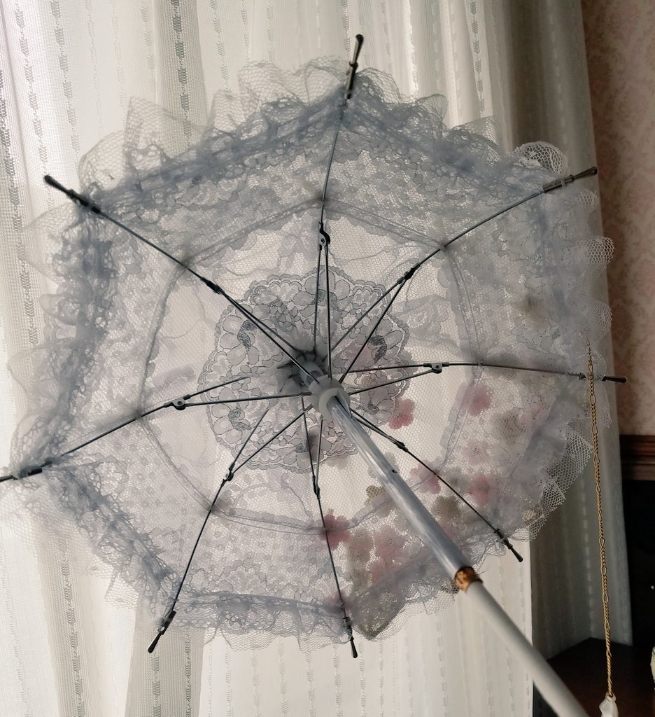 白レース＋刺繍チュールレース　透け感ありチュールレースベース　　