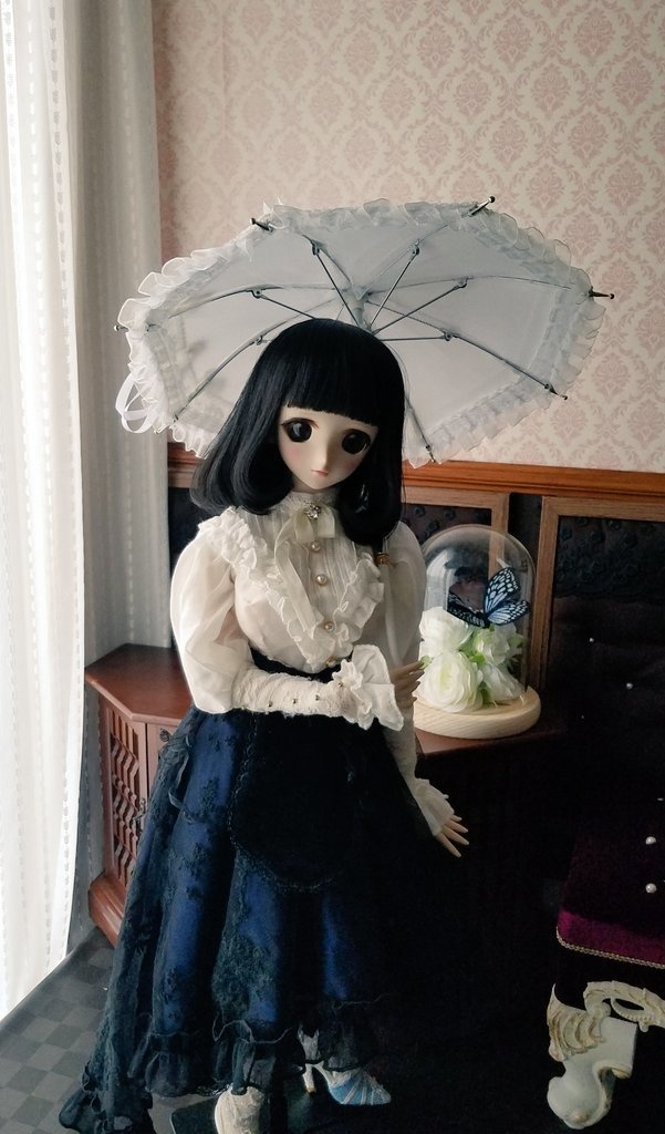 オフホワイト　シルク生地＋白薔薇の刺繍レース　リボンパラソル