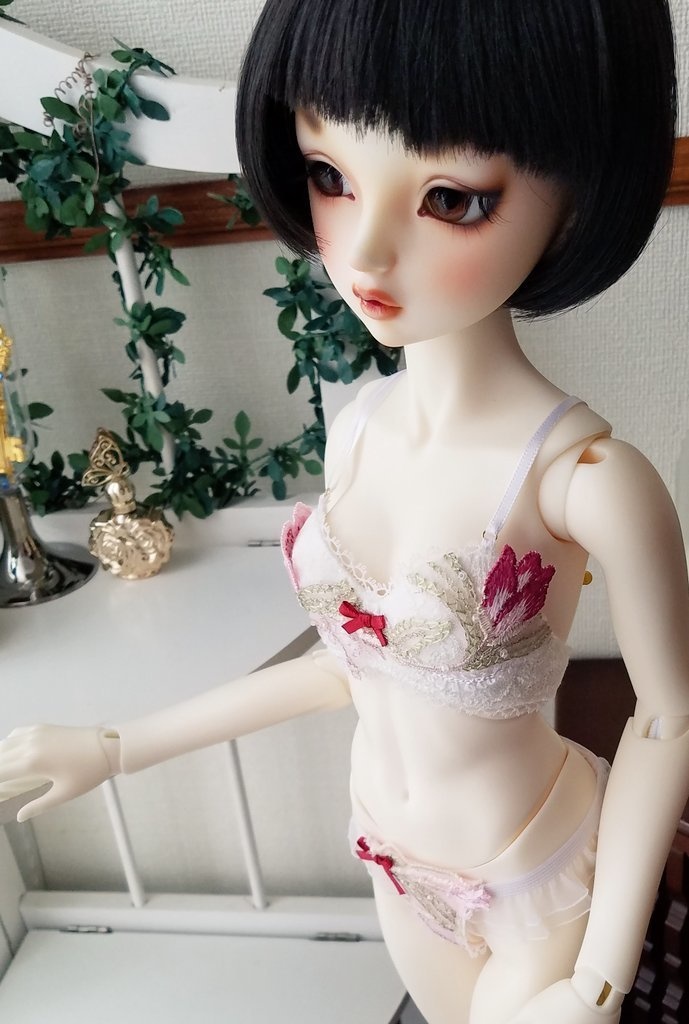 チューリップレースの３点セット　パラソル（収納袋付き）＋ランジェリーセット（同モチーフ収納袋付き）＋ミュール