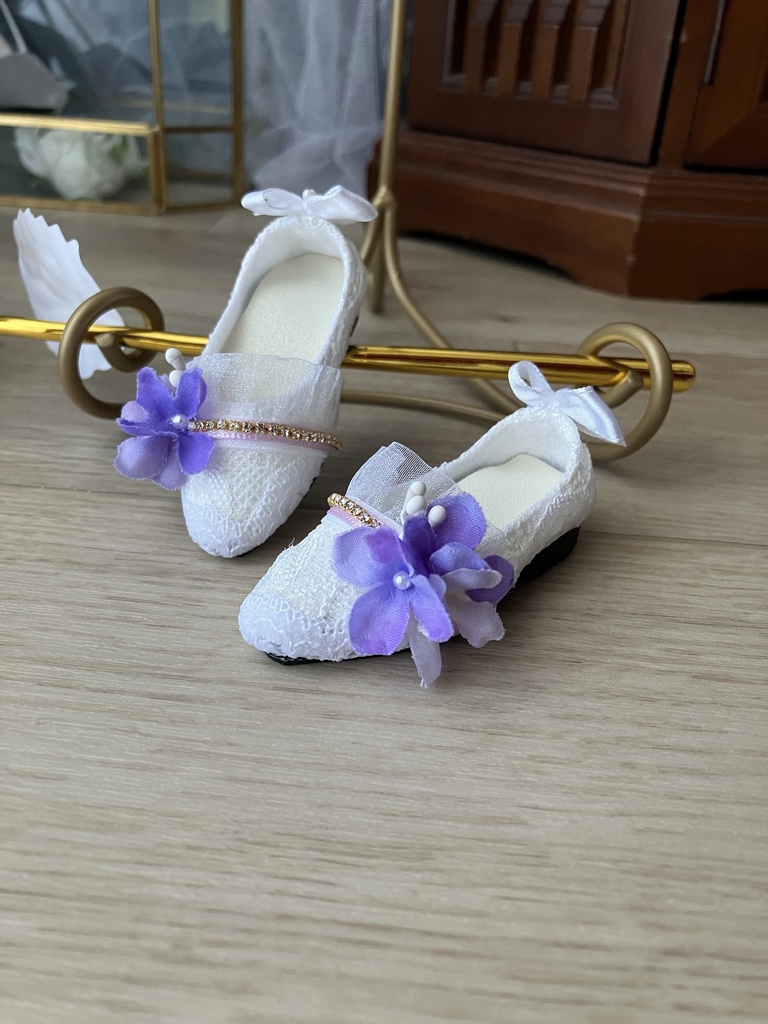 紫花のブーケ　フラットパンプス