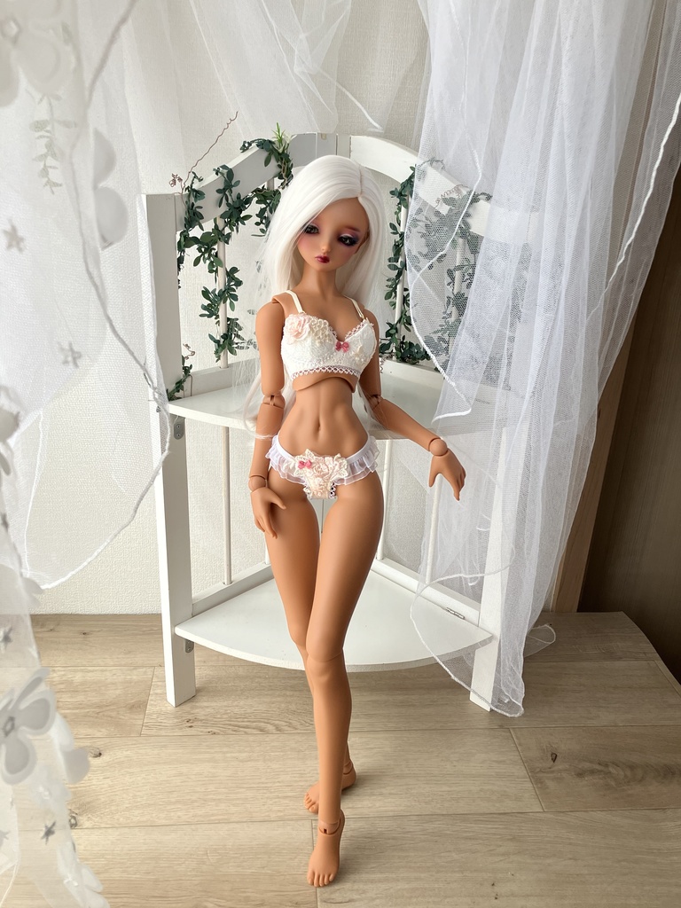 Ａ：薔薇のランジェリーセット　size要指定　DD（Ⅿ胸）・ＳＤｇｒ・ＳＤ１６・MyouDoll６０㎝