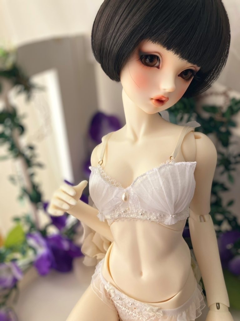 貝殻風ランジェリー　白　　ワイヤーボーン入り　DD（M胸）・SDｇｒ