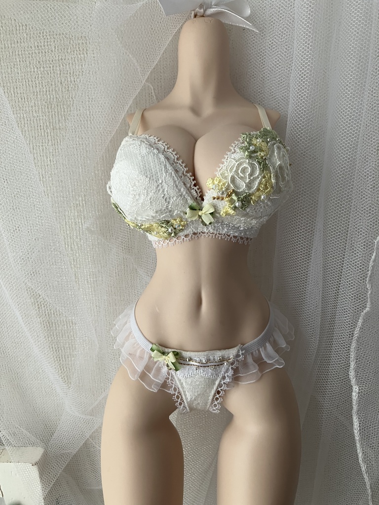 DDDY専用ランジェリーセット　E:緑の薔薇ブレード