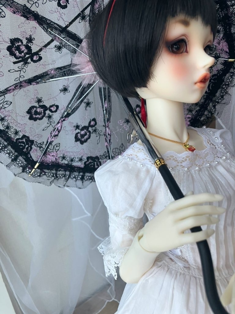 レースパラソル　黒紫のレース　ふちは黒レース