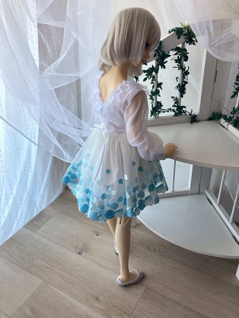 ＳＤ１６.ＤＤＤＹ　花びらワンピース　水色花びら＋パニエ
