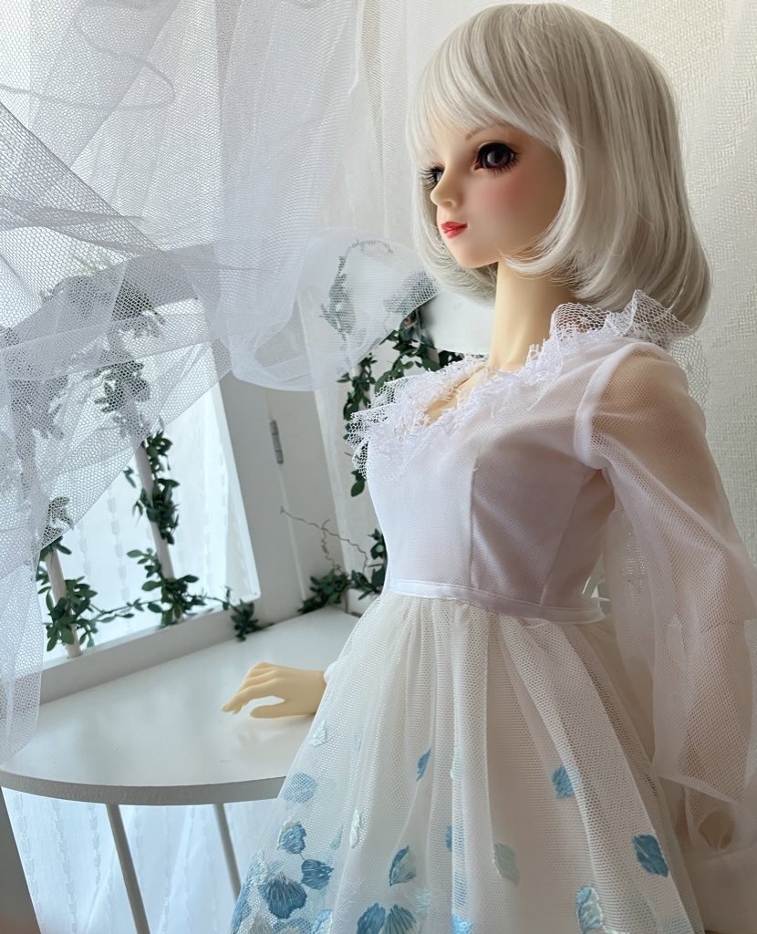 ＳＤ１６.ＤＤＤＹ　花びらワンピース　水色花びら＋パニエ