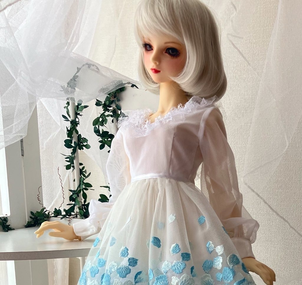 ＳＤ１６.ＤＤＤＹ　花びらワンピース　水色花びら＋パニエ