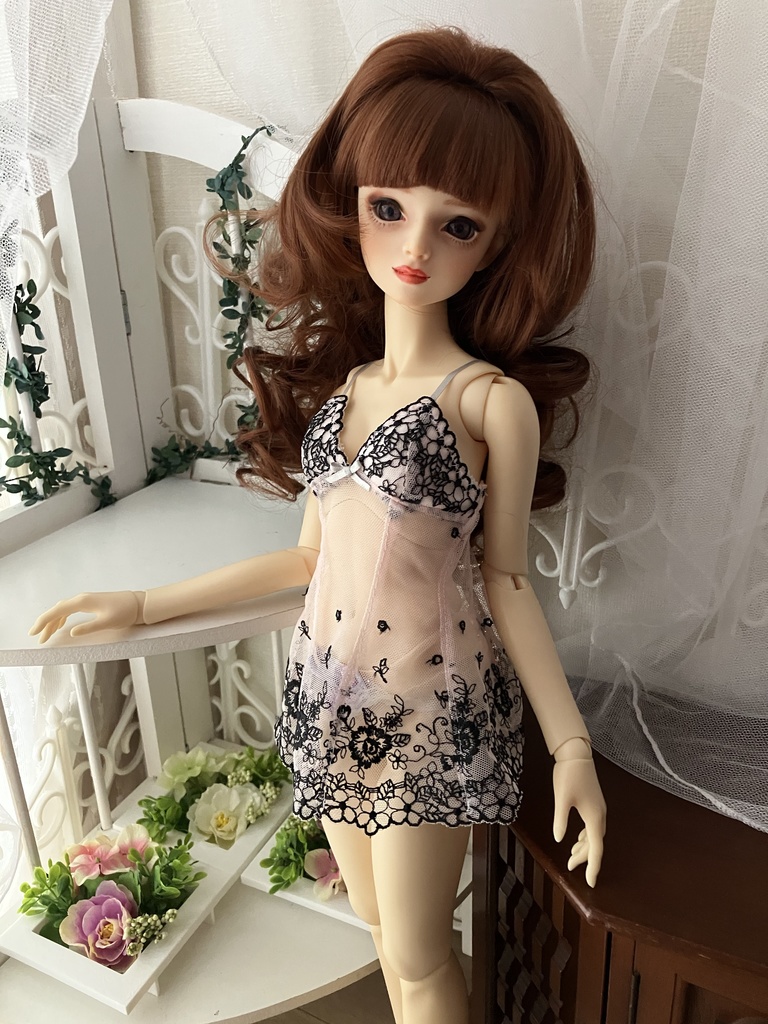 推奨サイズ：DD（M胸）SD13からSD16 　SDgr　スリップドレスショーツセット　花線画刺繍レース