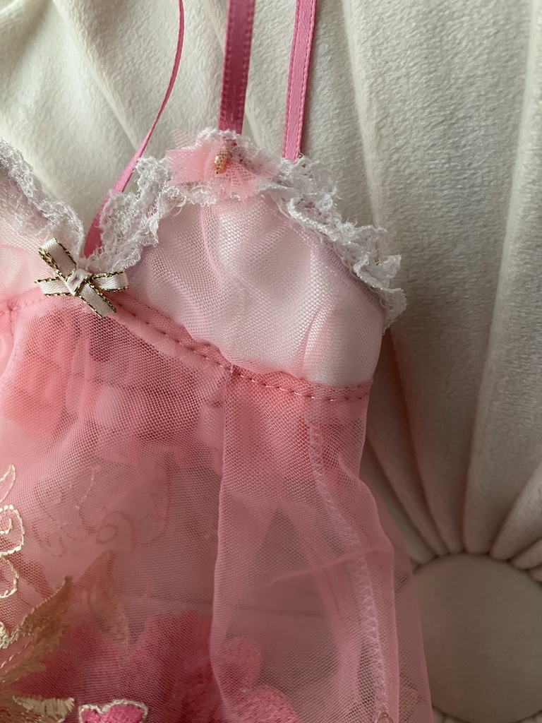 推奨サイズ：DD（M胸）SD13からSD16 　SDgrスリップドレス　B:ピンクリボンアクセント・リボンモチーフメインショーツ