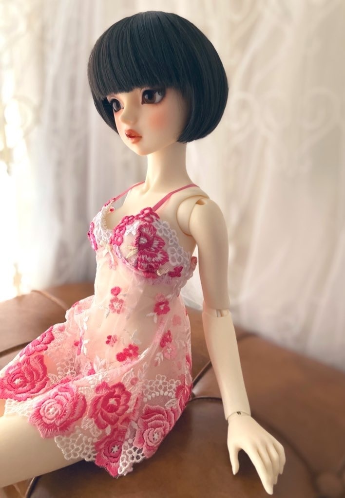 ピンクベース　薔薇刺繍レース　スリップドレス　DD M胸推奨　フリーサイズ　