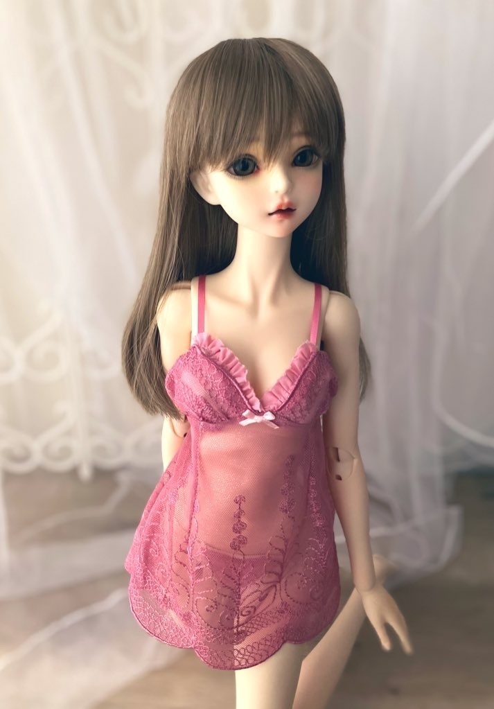 ピンクベース銀糸織り込み　きらきら光るレース仕様　スリップドレス　DD M胸推奨　フリーサイズ　　