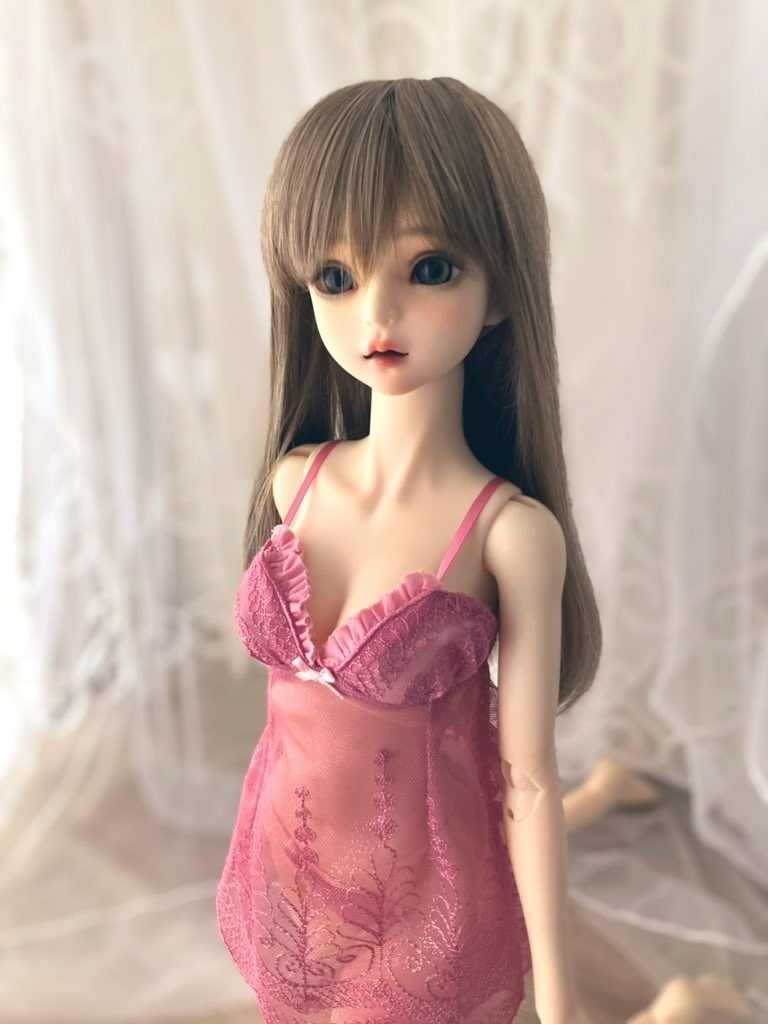 ピンクベース銀糸織り込み　きらきら光るレース仕様　スリップドレス　DD M胸推奨　フリーサイズ　　