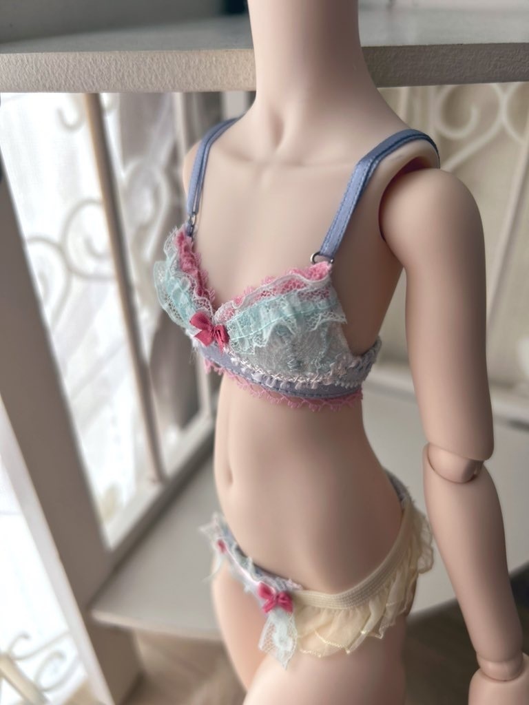 MDD　ランジェリーセット　水色と差し色ピンク　S/M胸用