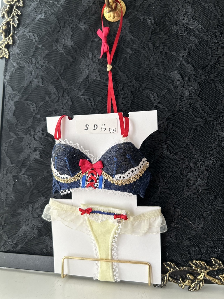 SD16・SD13　姫ランジェリー　赤カチューシャ付き