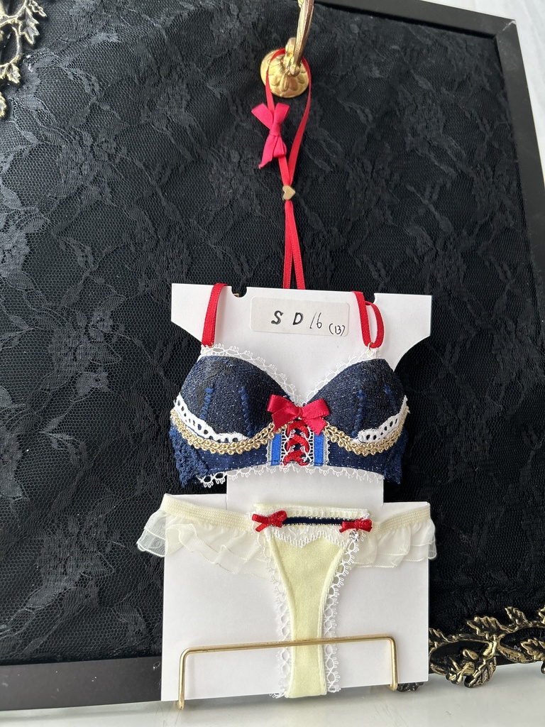SD16・SD13　姫ランジェリー　赤カチューシャ付き