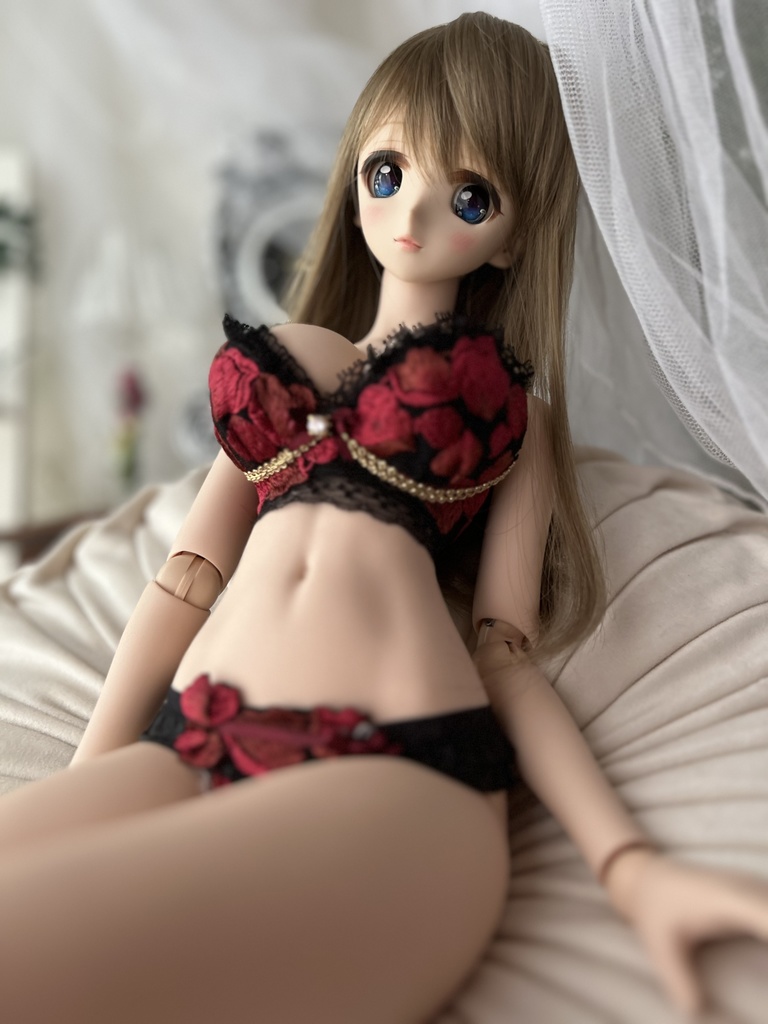 DDDY 　薔薇のランジェリーセット　B　スクエア