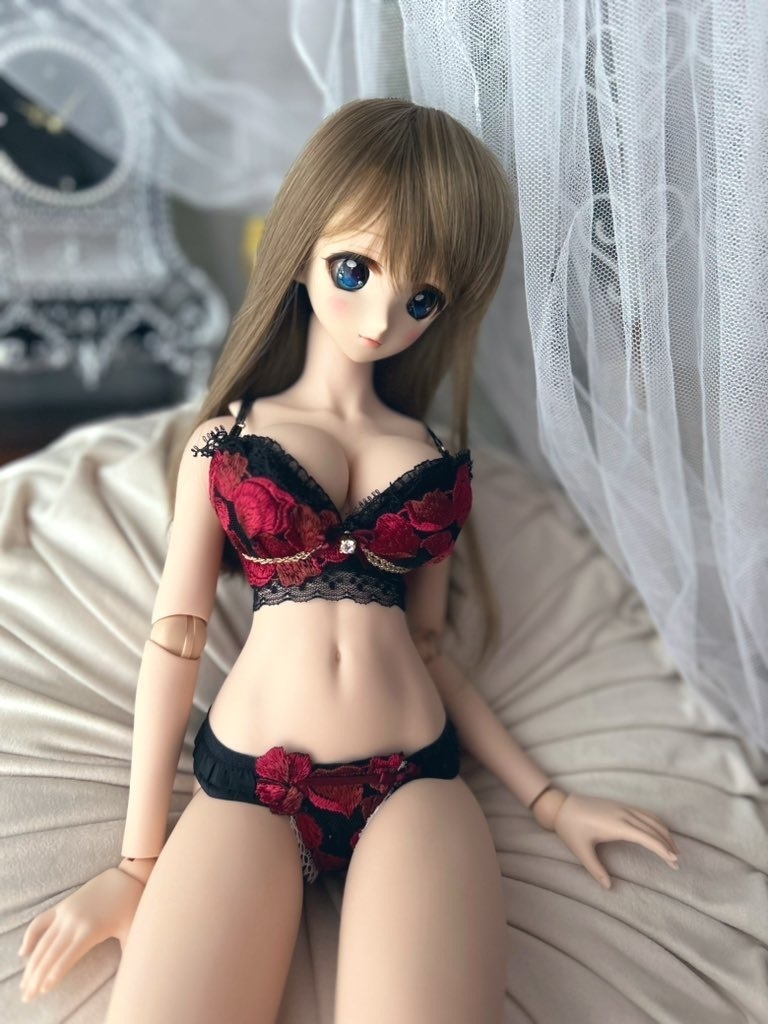 DDDY 　薔薇のランジェリーセット　B　スクエア