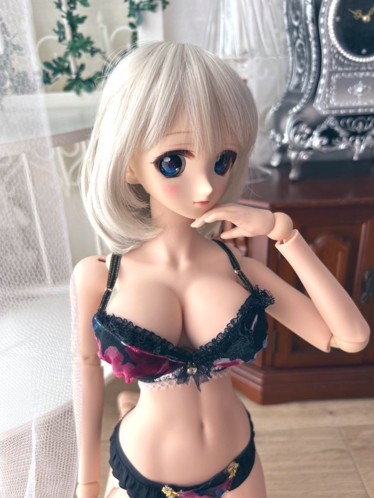 DDDY　黒ベース多色プリントレース　A:リボン