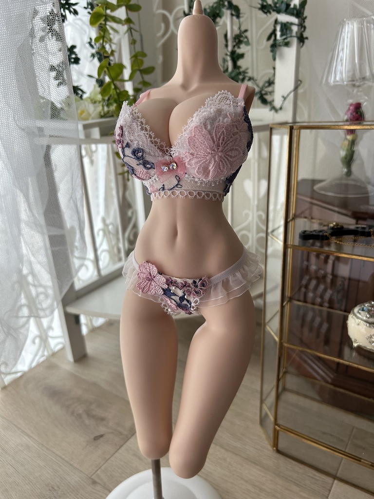 DDDY　ピンクベース　青い花とピンクの花　B:黒縁リボン