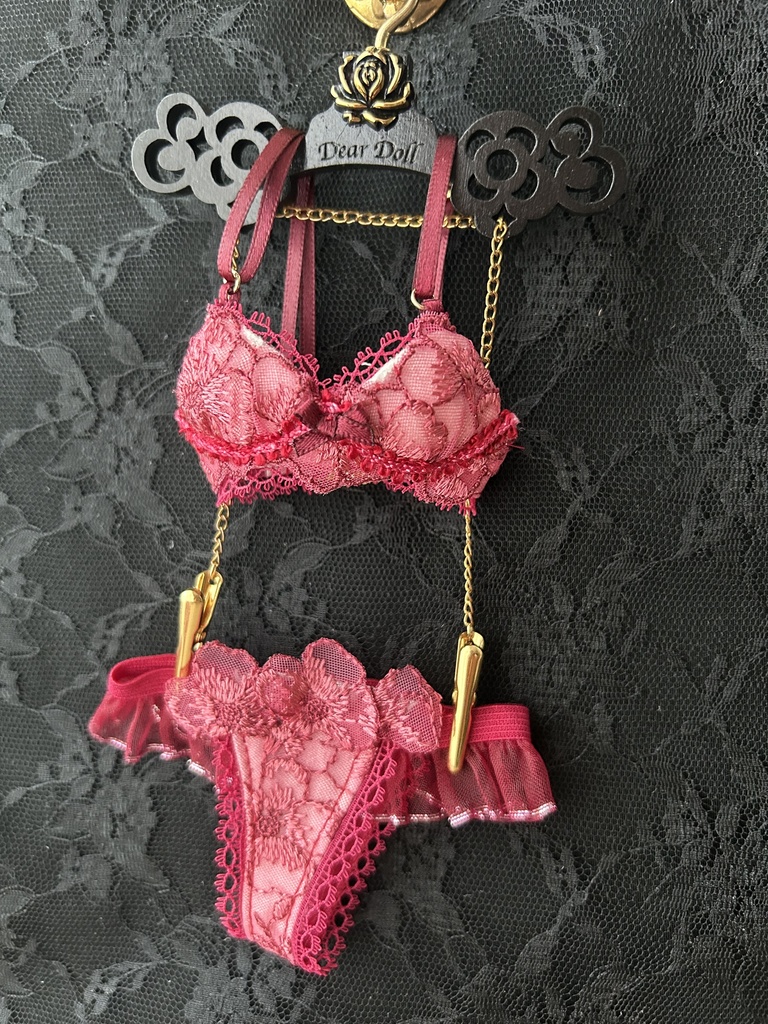  MDD　S胸・M胸　ランジェリーセット アンダー赤ブレード　B