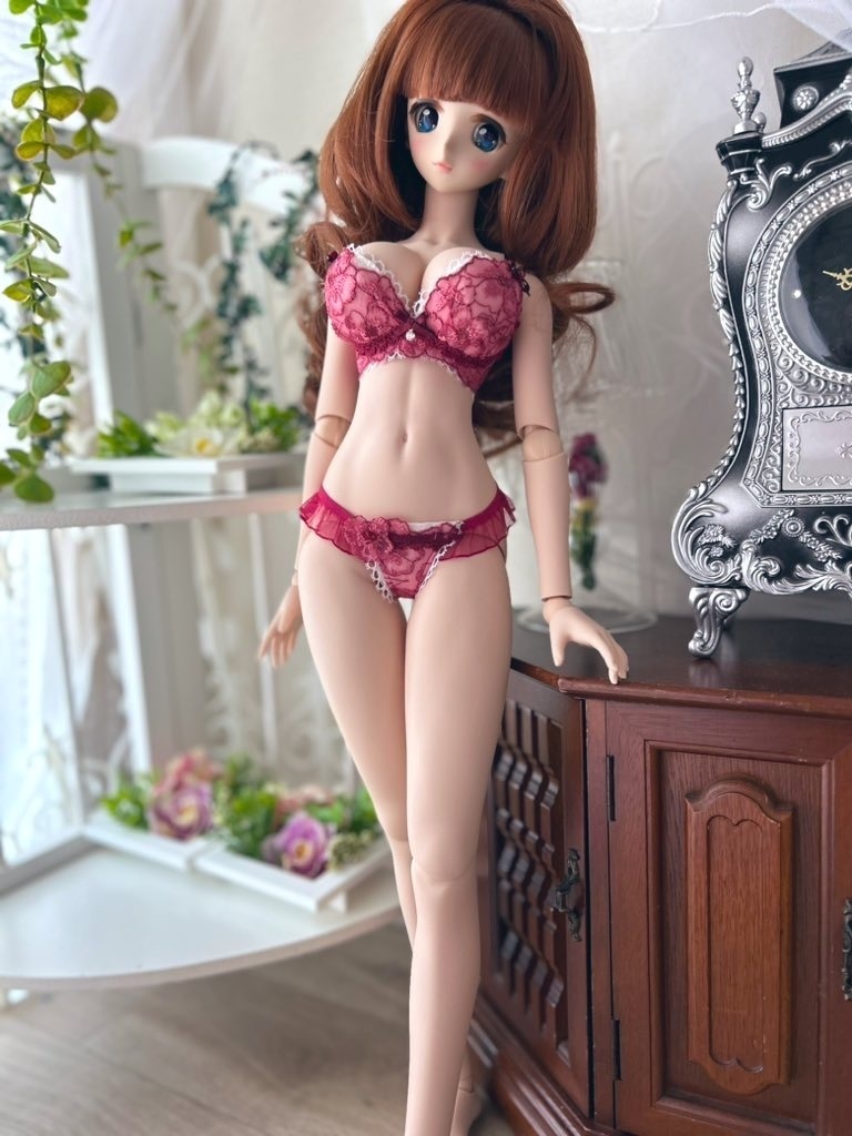DDDY  L胸・寄せ胸Ok　赤レースランジェリーセット　赤い花レース　A