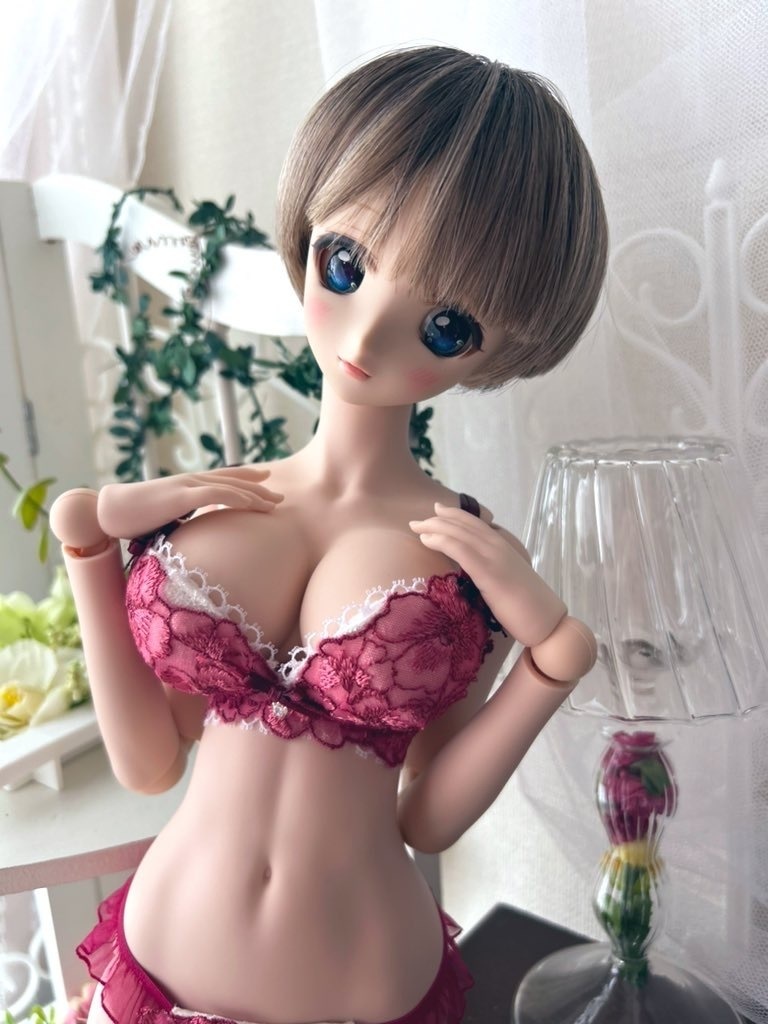 DDDY  L胸・寄せ胸Ok　赤レースランジェリーセット　赤い花レース　A